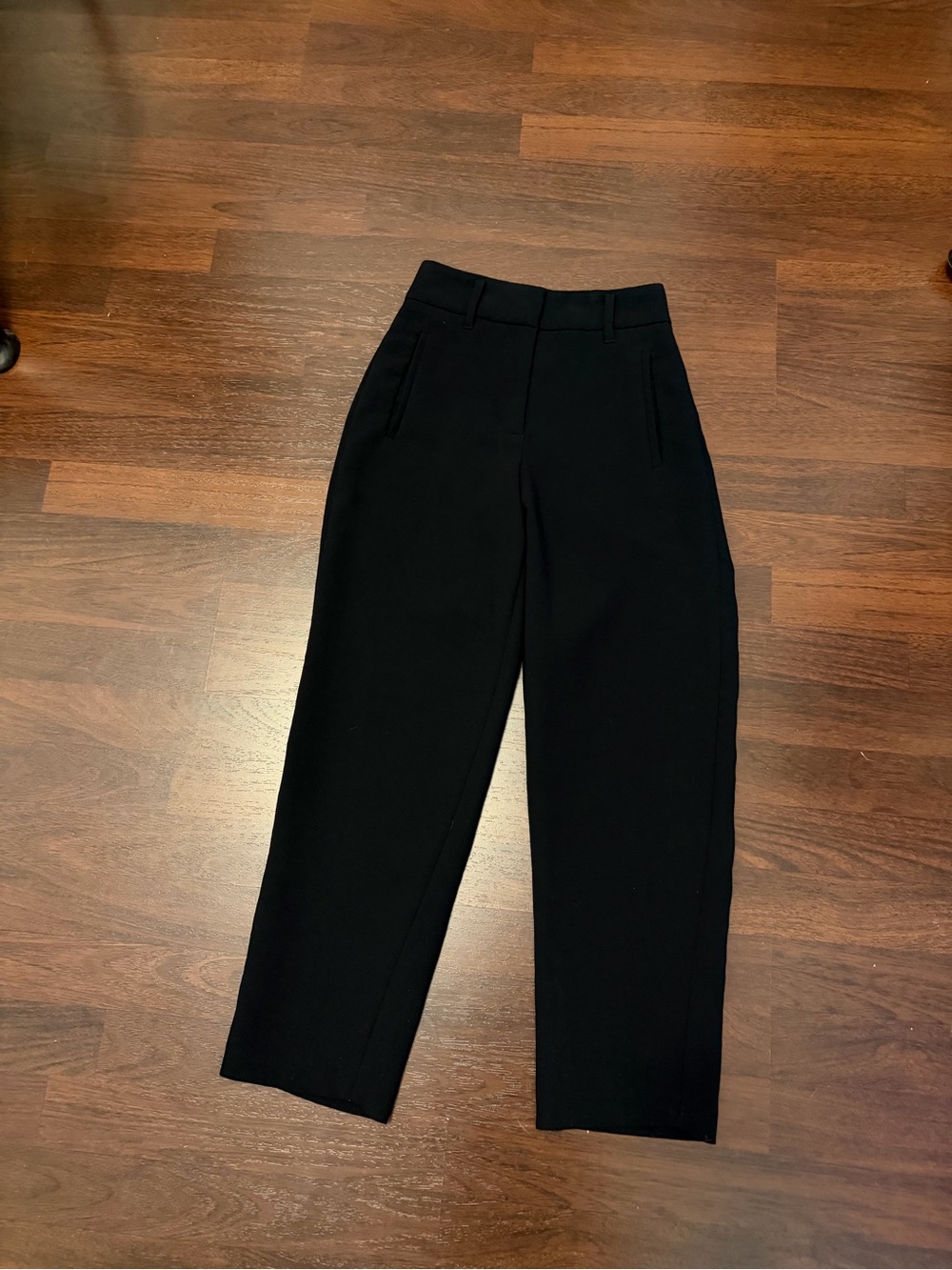 Aritzia Wilfred Black pants 00